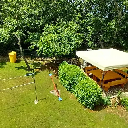 House Antonac Villa *